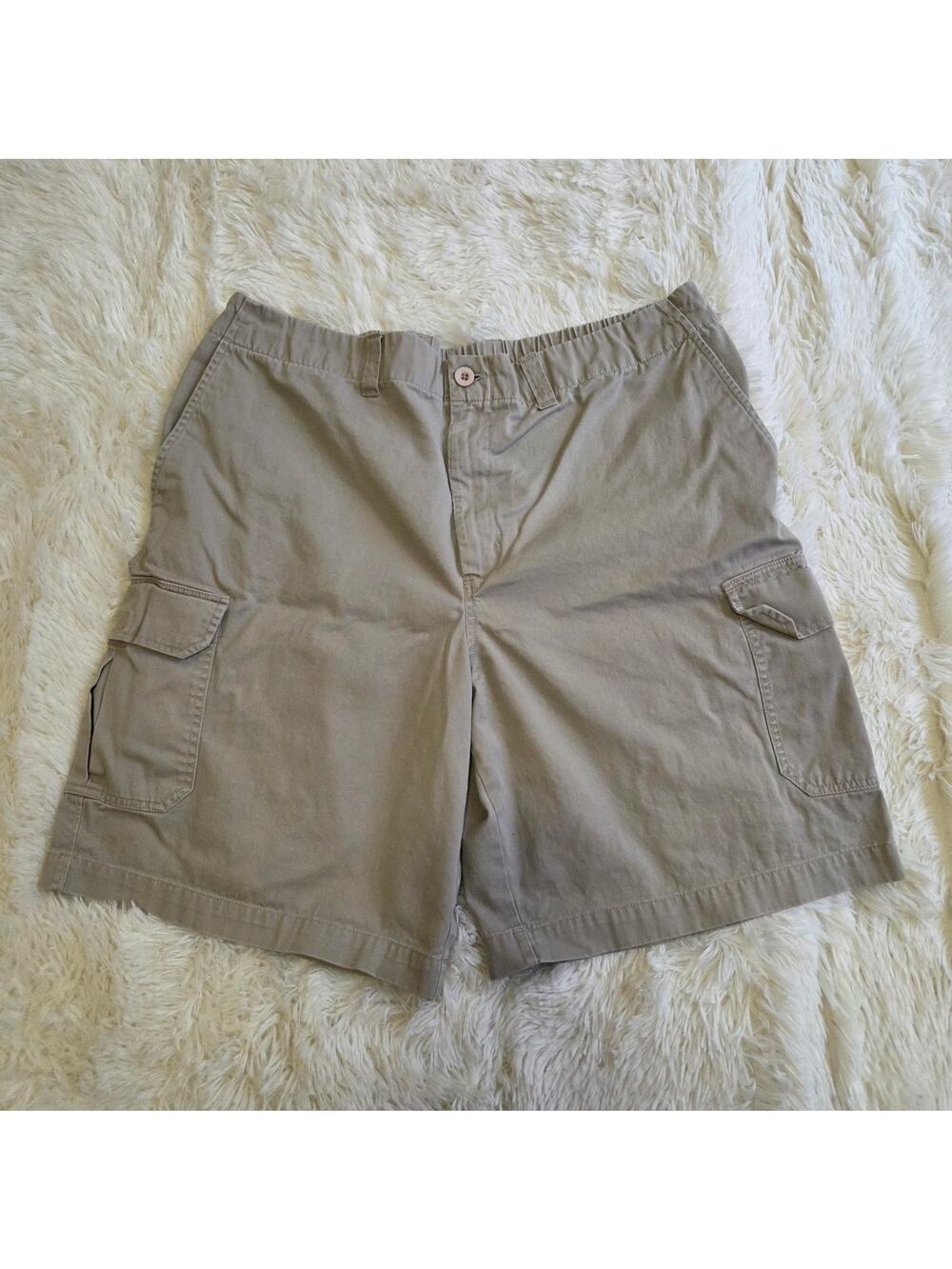 Cherokee Khaki Cargo Shorts Mens Size Large